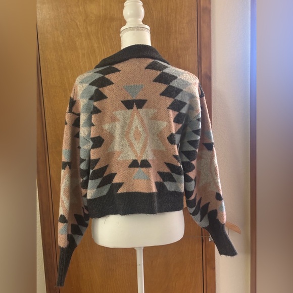 HYFVE Pink and Black Aztec Quarter Zip Cropped Sweater - Picture 6 of 11